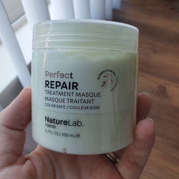 SOLD Perfect Repair Treatment Hair Mask - Picture 1 of 2